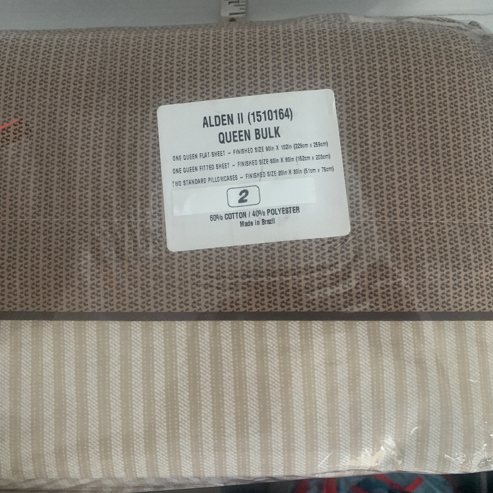 4 pc Queen Size Sheet Set by ALDEN II NIP